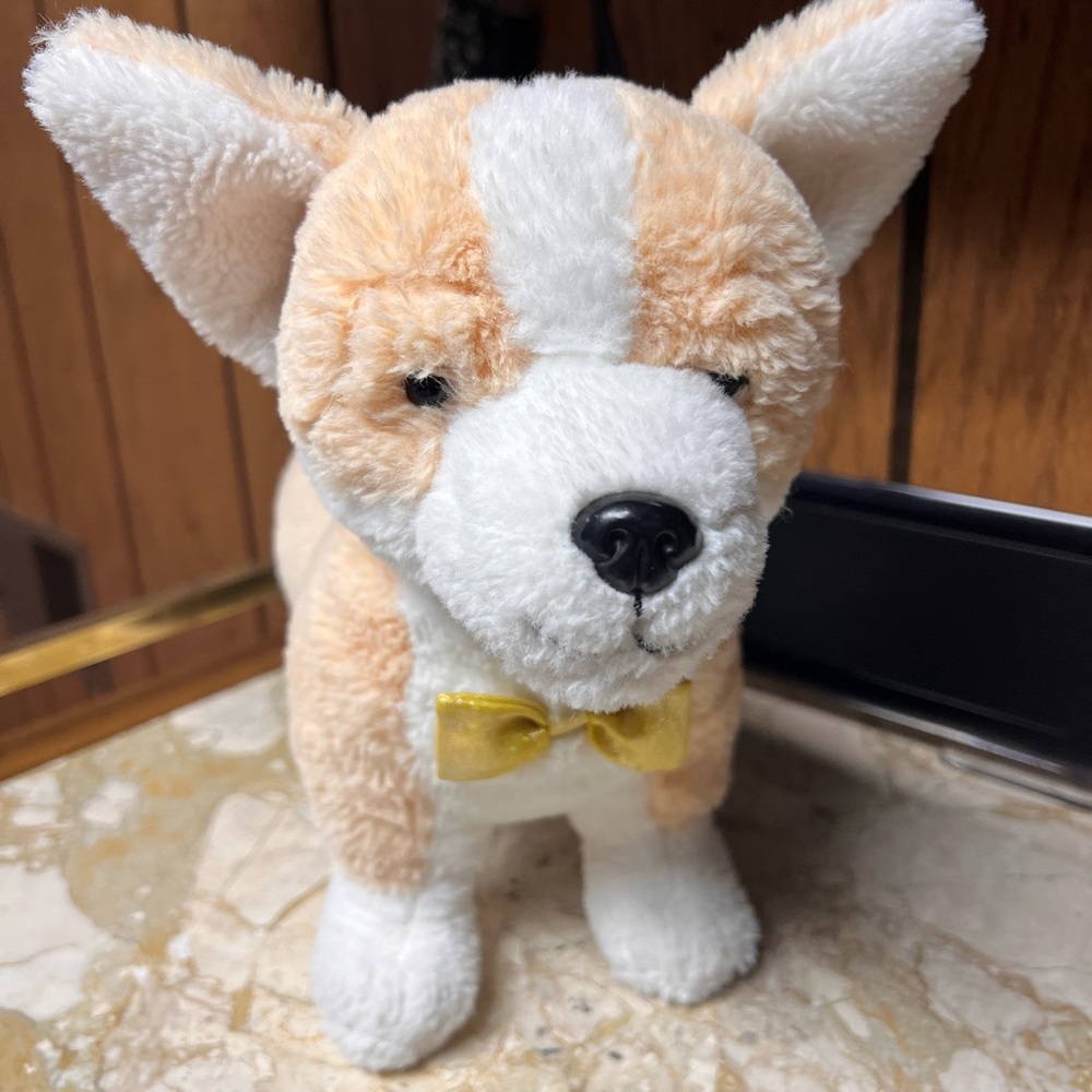 Corgi Plush Dog Toy Soft Cozy  Stuffed Animal 11”X13” By FAO Schwarz Pre-owned